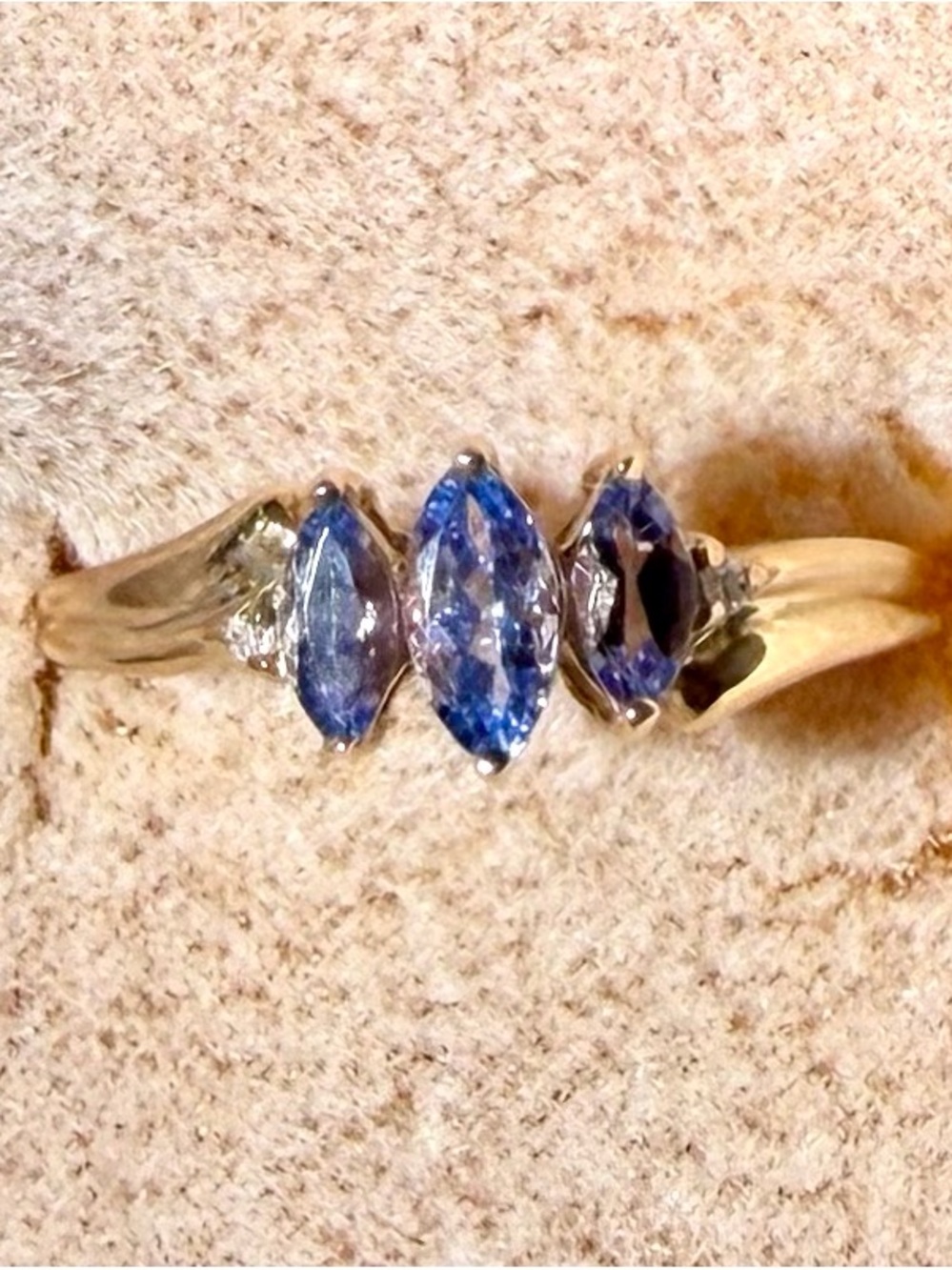 Vintage 10K Yellow Gold Marquise Tanzanite Three Stone Ring Diamond Accents Sz 7